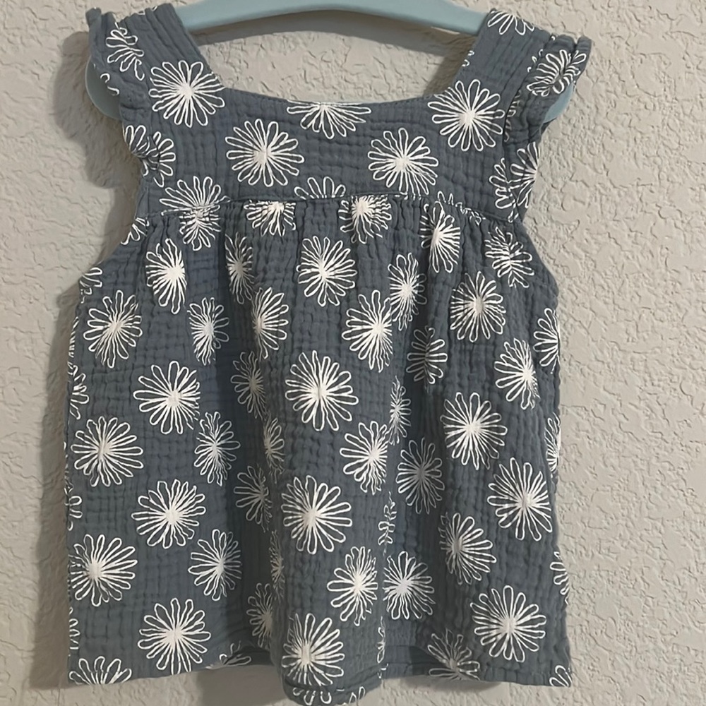 Grayson mini floral top size 24 months